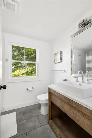 804 Mohegan Trail Block Island RI 02807