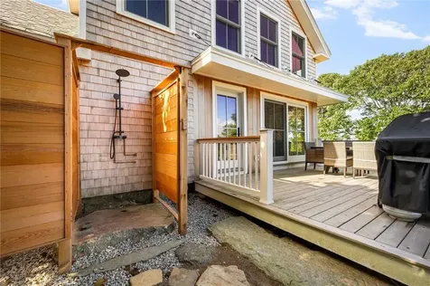 804 Mohegan Trail Block Island RI 02807