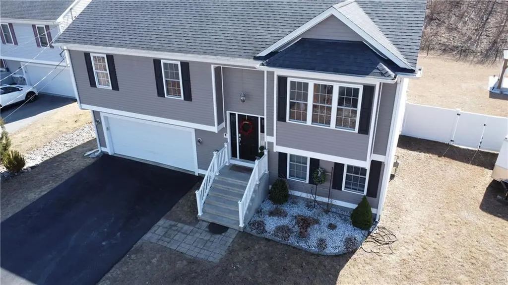 32 Dike Street Woonsocket RI 02895