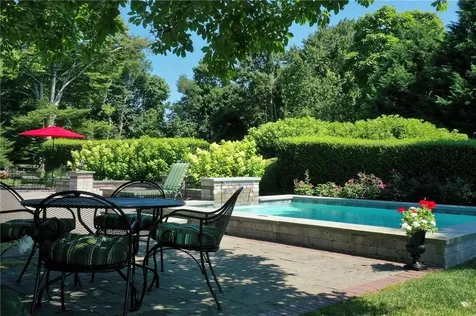 50 Eastover & Lot Road Portsmouth RI 02871