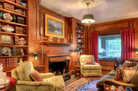 50 Eastover & Lot Road Portsmouth RI 02871