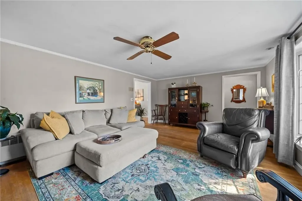45 Algonquin Drive Warwick RI 02888