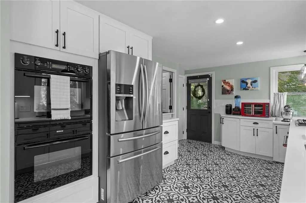 45 Algonquin Drive Warwick RI 02888