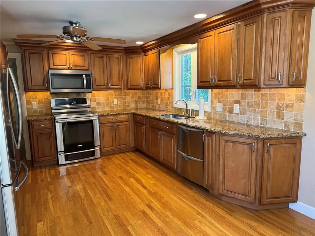 61 Carnation Drive Cranston RI 02920