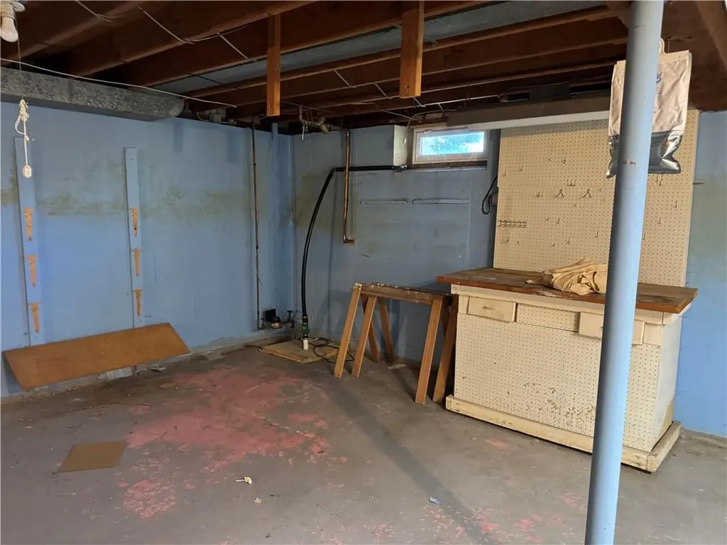 61 Carnation Drive Cranston RI 02920