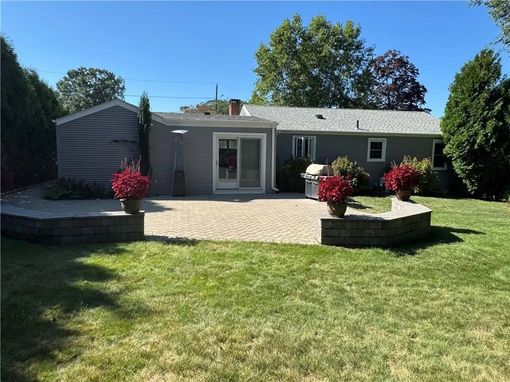 61 Carnation Drive Cranston RI 02920