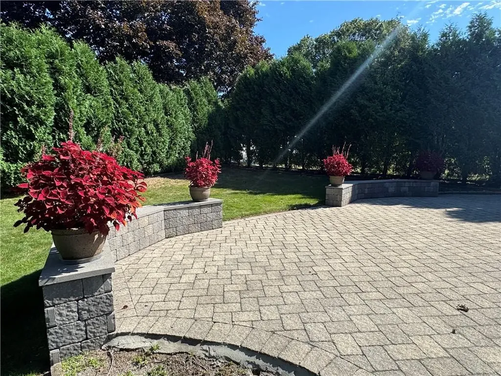 61 Carnation Drive Cranston RI 02920