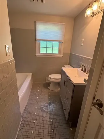 61 Carnation Drive Cranston RI 02920