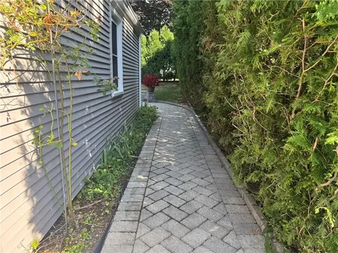 61 Carnation Drive Cranston RI 02920