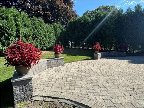 61 Carnation Drive Cranston RI 02920