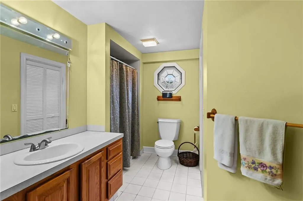 13 Welcome Road Smithfield RI 02917
