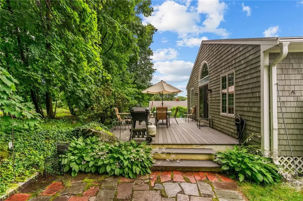 13 Welcome Road Smithfield RI 02917