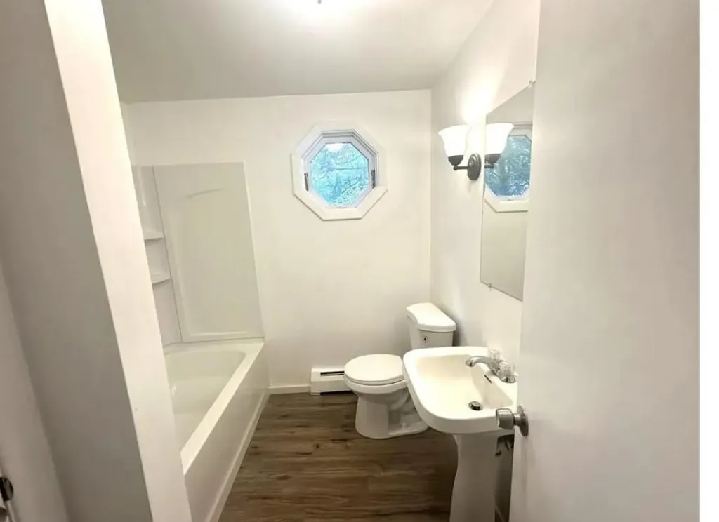 59 Arnold Road Coventry RI 02816