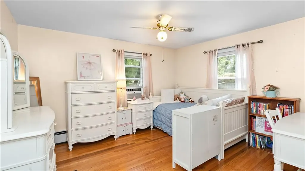 20 Manor Road Cranston RI 02920