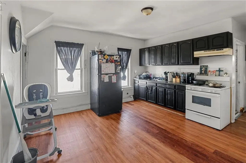 58 Lawn Avenue Pawtucket RI 02860