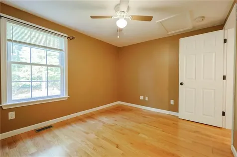 843 Bulgarmarsh Road Tiverton RI 02878