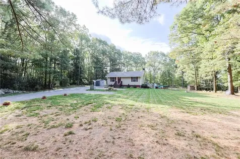 843 Bulgarmarsh Road Tiverton RI 02878