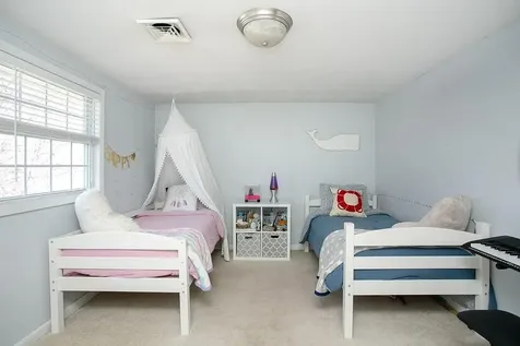 1 Leland Point Drive Portsmouth RI 02871