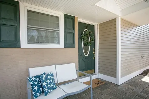 1 Leland Point Drive Portsmouth RI 02871