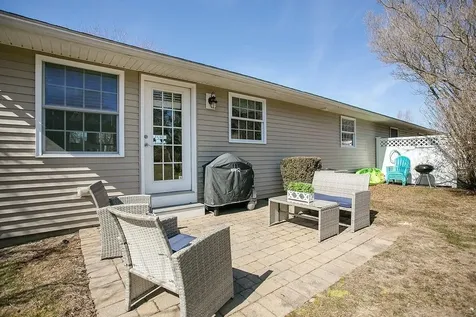 1 Leland Point Drive Portsmouth RI 02871