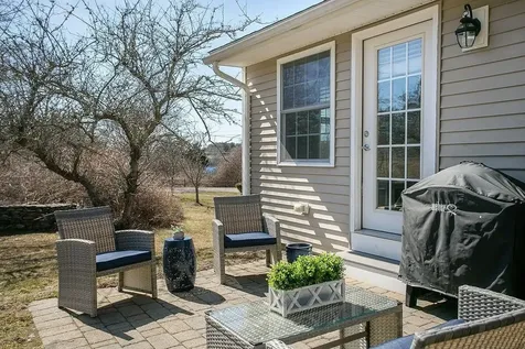 1 Leland Point Drive Portsmouth RI 02871