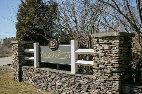 1 Leland Point Drive Portsmouth RI 02871