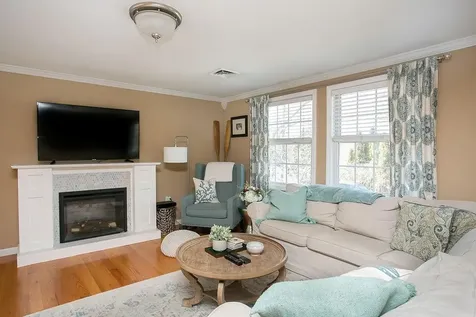 1 Leland Point Drive Portsmouth RI 02871