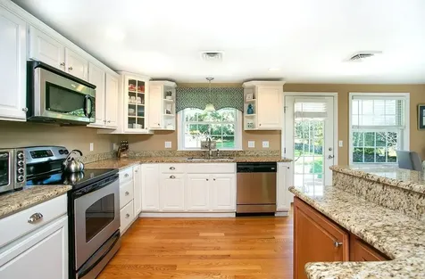 1 Leland Point Drive Portsmouth RI 02871