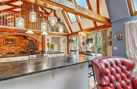 75 Macomber Lane Portsmouth RI 02871