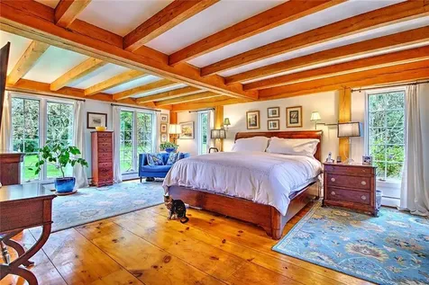 75 Macomber Lane Portsmouth RI 02871