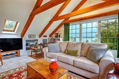 75 Macomber Lane Portsmouth RI 02871