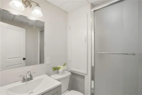 19 Cows Path Middletown RI 02842