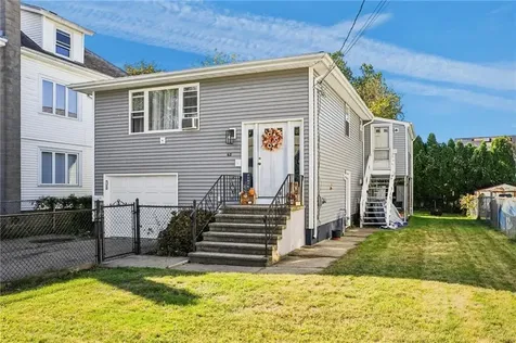 68 Everett Street Warren RI 02885