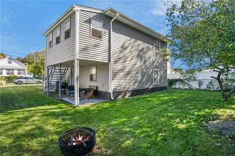 68 Everett Street Warren RI 02885