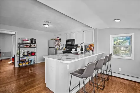 68 Everett Street Warren RI 02885