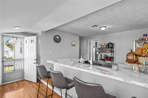 68 Everett Street Warren RI 02885