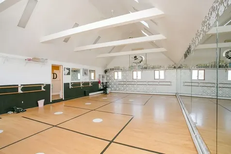 1994 East Main Road Portsmouth RI 02871