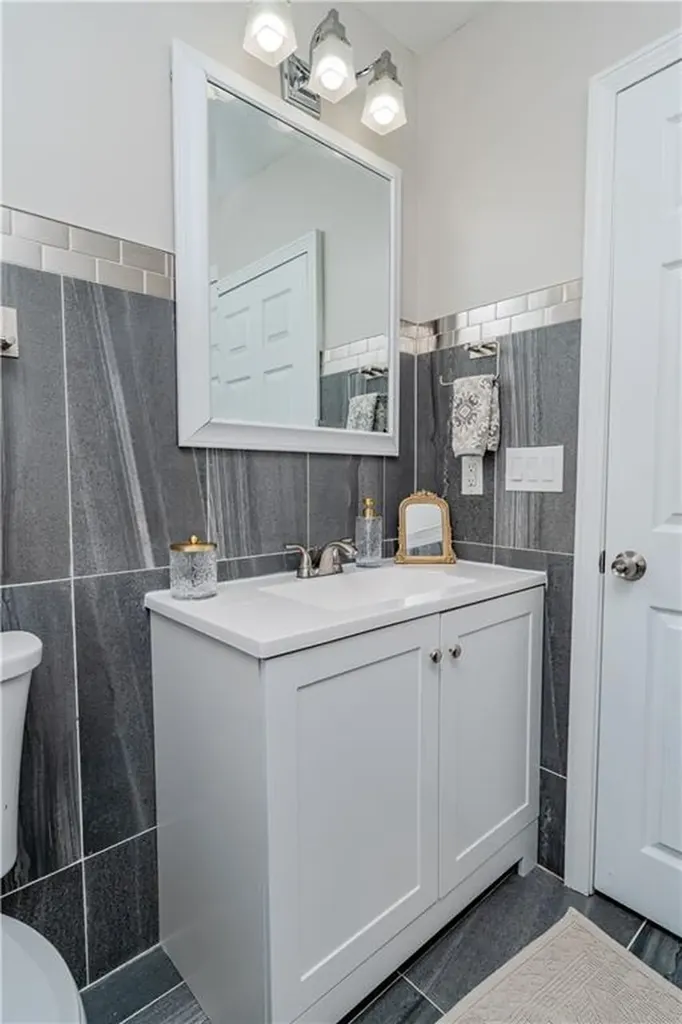 56 Clematis Street Providence RI 02908