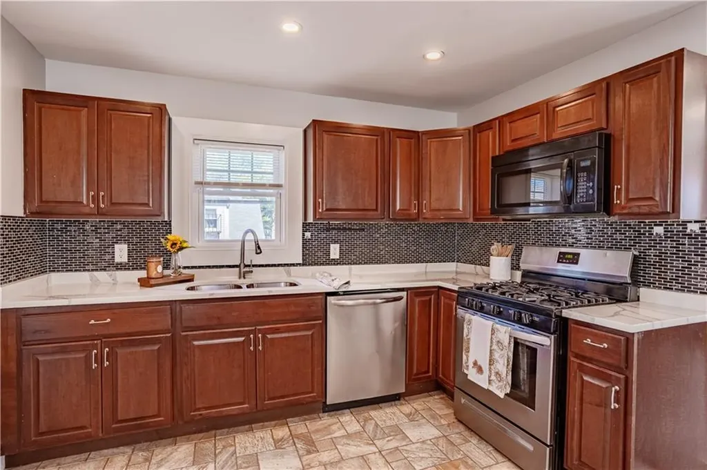 56 Clematis Street Providence RI 02908