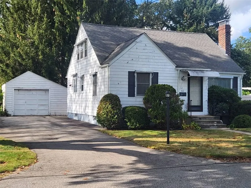 61 Crossland Road West Warwick RI 02893