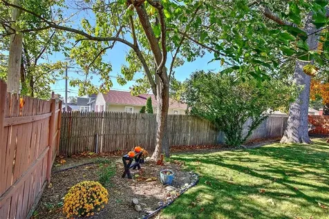 18 Tuscola Avenue North Providence RI 02904