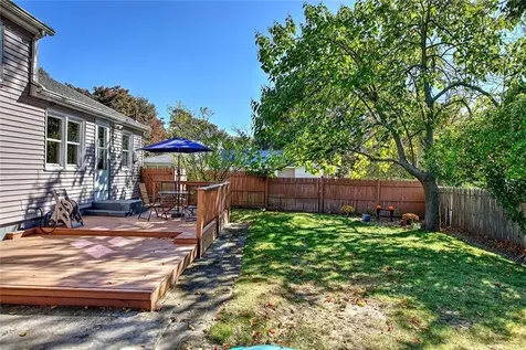 18 Tuscola Avenue North Providence RI 02904