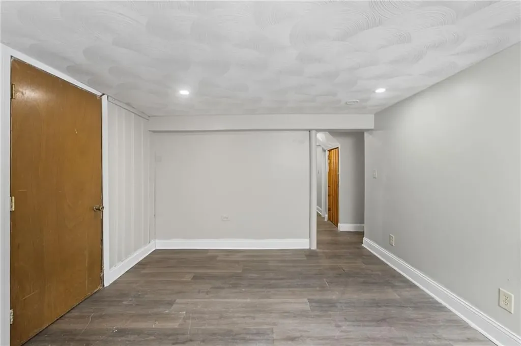 20 Brush Hill Road Providence RI 02909