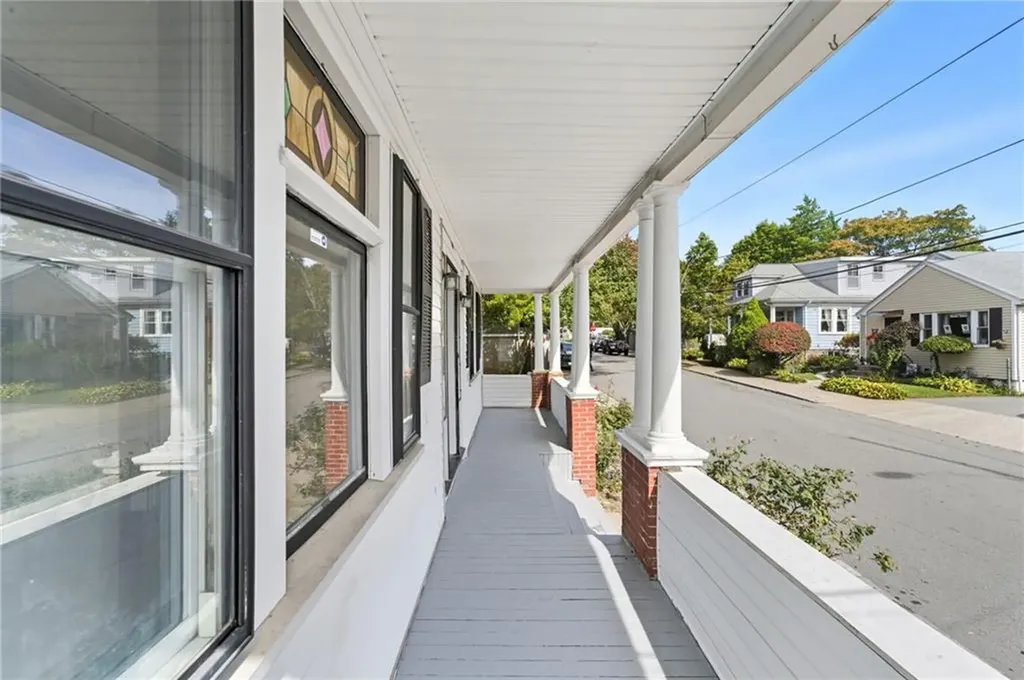 20 Brush Hill Road Providence RI 02909