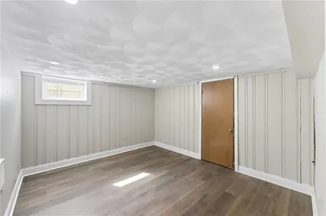 20 Brush Hill Road Providence RI 02909