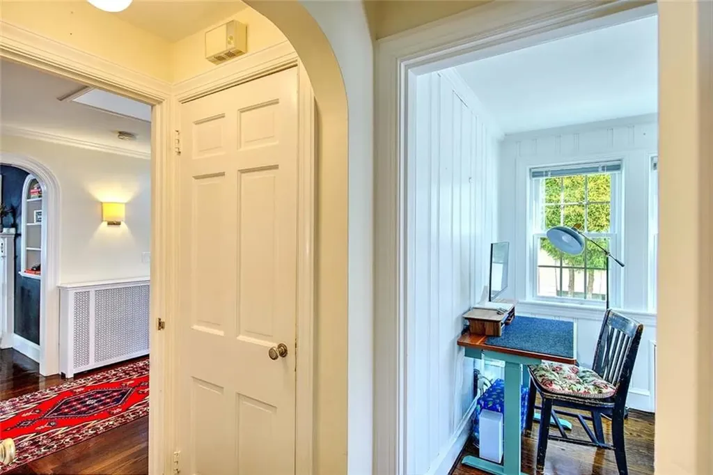 15 Goldsmith Street Providence RI 02906