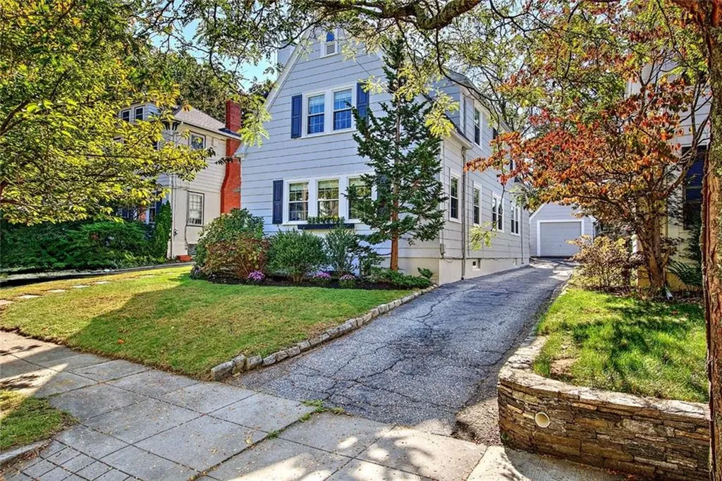 15 Goldsmith Street Providence RI 02906