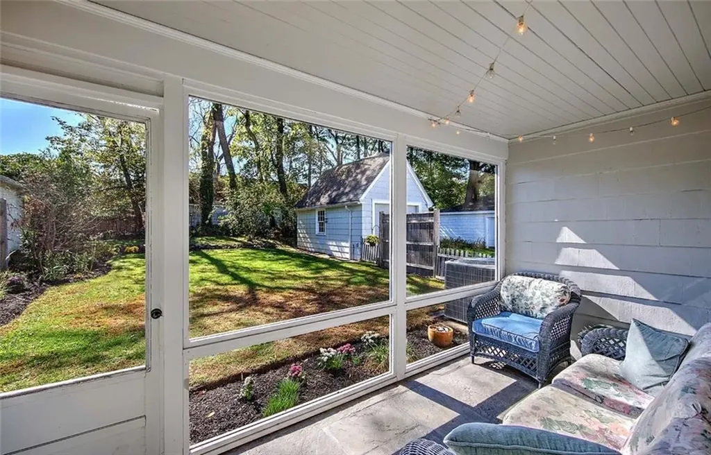 15 Goldsmith Street Providence RI 02906