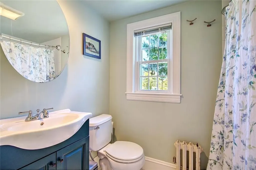 15 Goldsmith Street Providence RI 02906