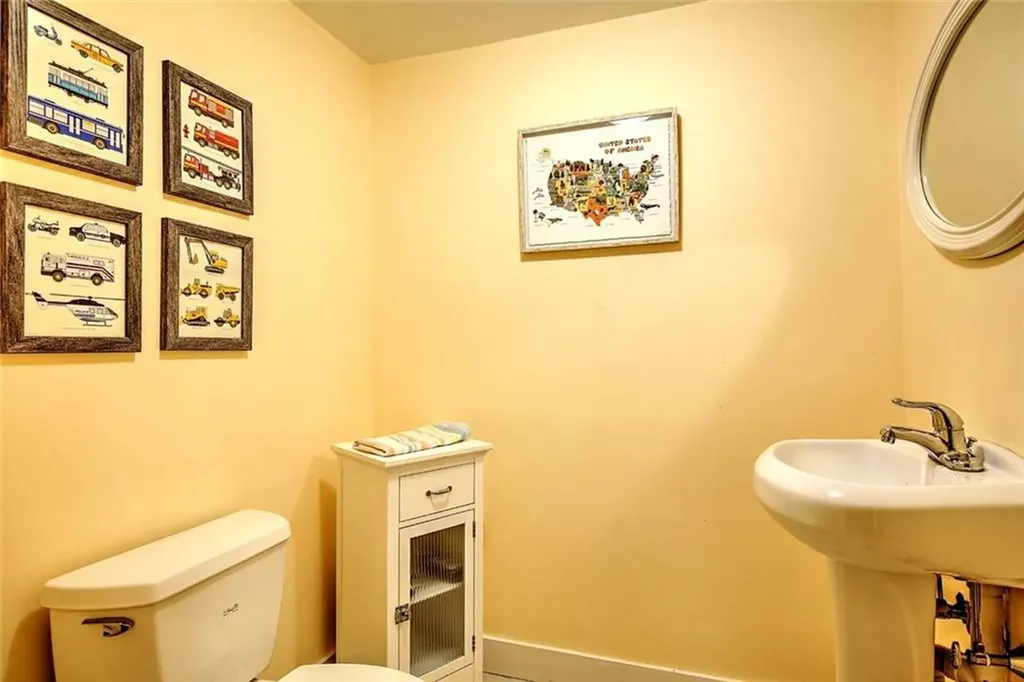 15 Goldsmith Street Providence RI 02906